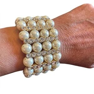 Pearl and Rhinestone Layered Stretch Bracelet
